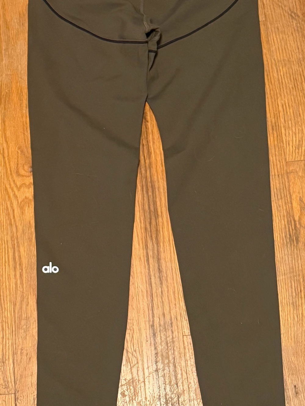 High-Rise Olive Green airbrush heart throb leggings size xs new with tags